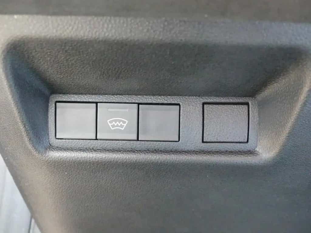 Alfa Romeo Junior IBRIDA Q4 1.2 VGT 145PS DCT6 SPORT SABELT 01/2026-photo-28