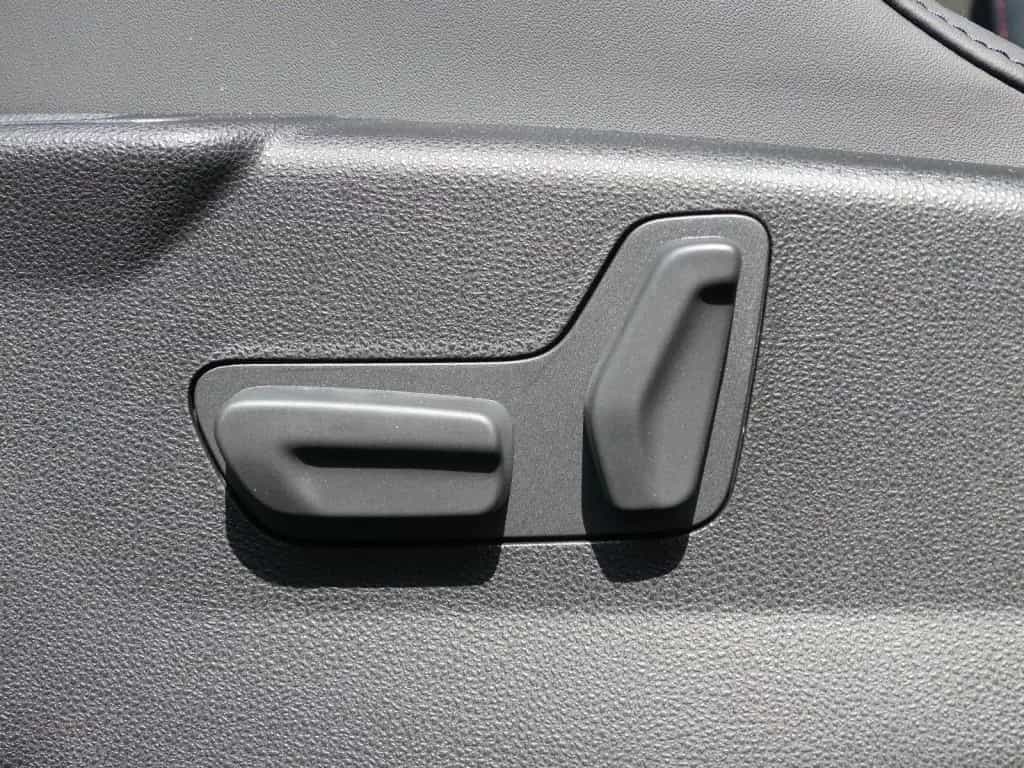 Alfa Romeo Junior IBRIDA Q4 1.2 VGT 145PS DCT6 SPORT SABELT 01/2026-photo-29