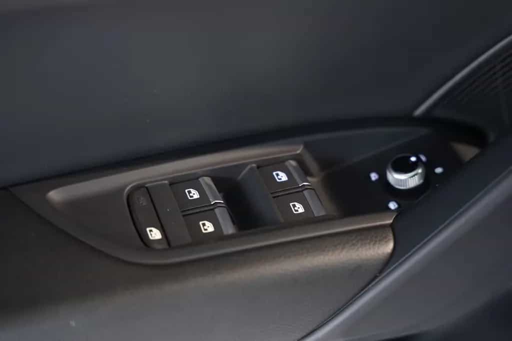 Audi SQ5 Sportback q. 1.H *21 *Virtual*Pano*AHK*LUFT 09/2021-photo-24
