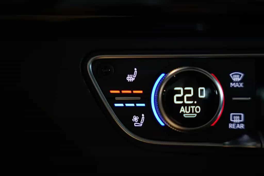 Audi SQ5 Sportback q. 1.H *21 *Virtual*Pano*AHK*LUFT 09/2021-photo-32