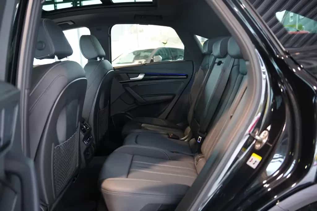 Audi SQ5 Sportback q. 1.H *21 *Virtual*Pano*AHK*LUFT 09/2021-photo-43
