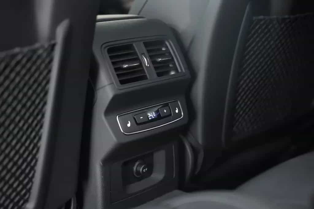 Audi SQ5 Sportback q. 1.H *21 *Virtual*Pano*AHK*LUFT 09/2021-photo-44