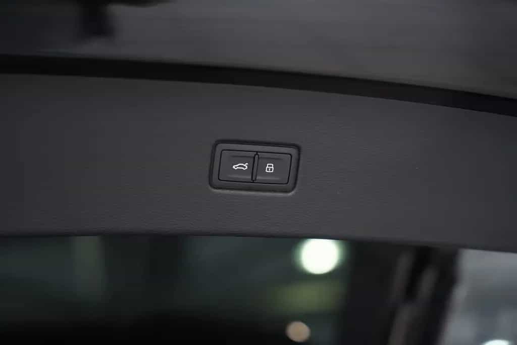 Audi SQ5 Sportback q. 1.H *21 *Virtual*Pano*AHK*LUFT 09/2021-photo-46