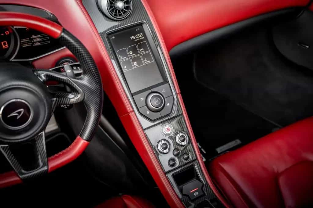 McLaren 650S Spider 650S SPYDER MSO EDITION CARBON LIFT KERAMIK 07/2015-photo-30