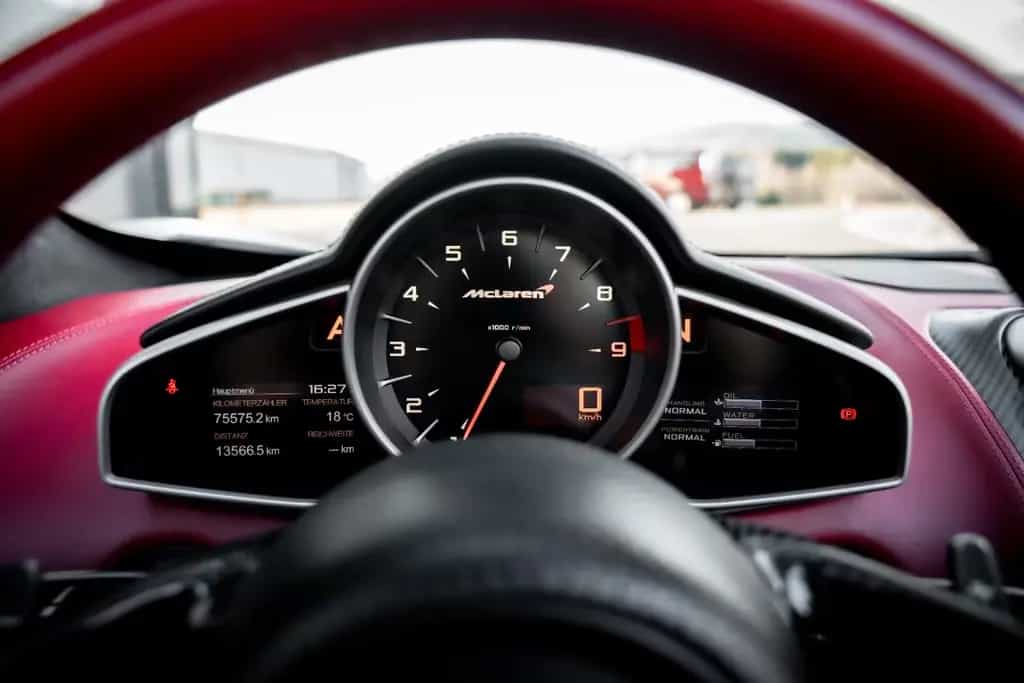 McLaren 650S Spider 650S SPYDER MSO EDITION CARBON LIFT KERAMIK 07/2015-photo-42