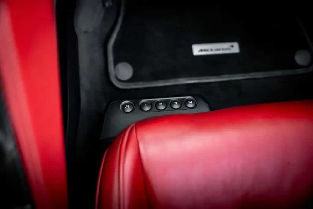 McLaren 650S Spider 650S SPYDER MSO EDITION CARBON LIFT KERAMIK 07/2015-photo-44