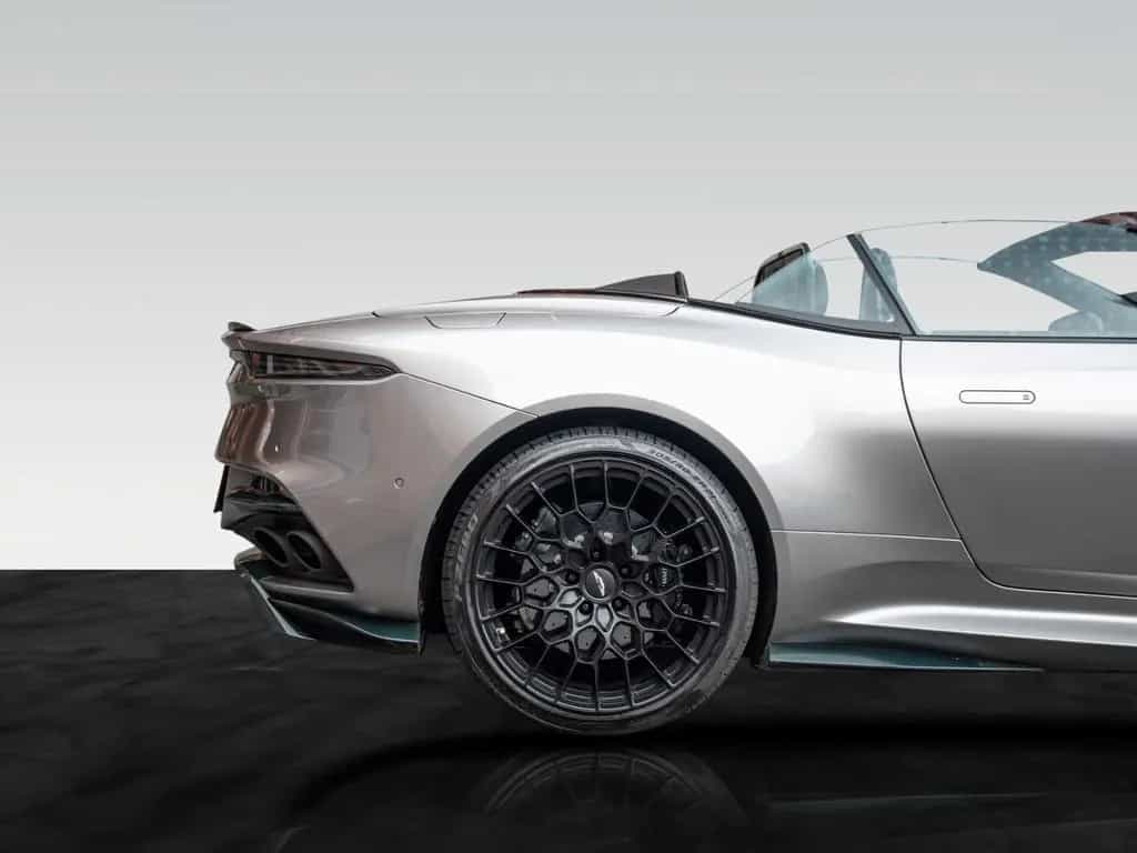 Aston Martin DBS 770 Ultimate Volante | Carbon Fibre Seats 06/2024-photo-10
