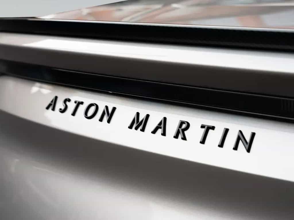 Aston Martin DBS 770 Ultimate Volante | Carbon Fibre Seats 06/2024-photo-15