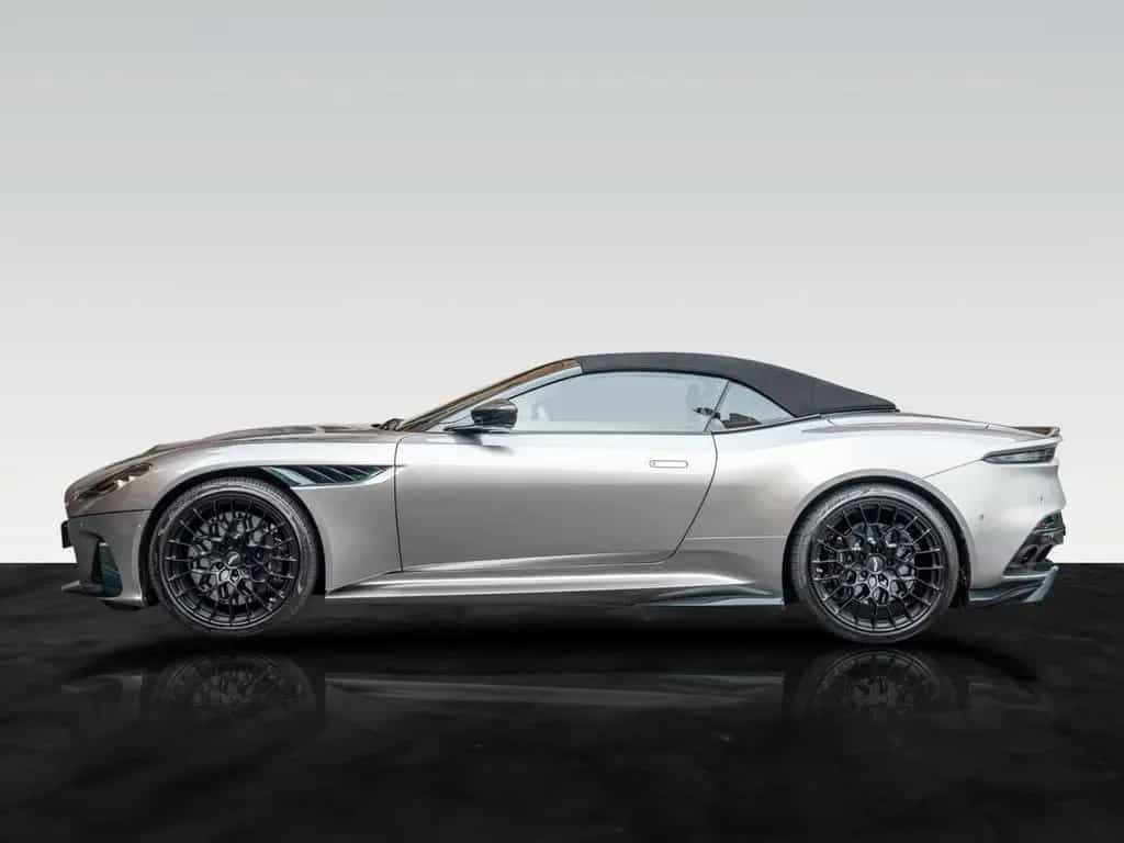 Aston Martin DBS 770 Ultimate Volante | Carbon Fibre Seats 06/2024-photo-3
