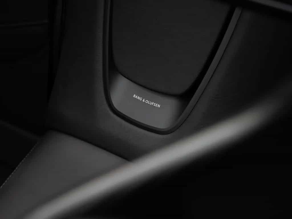 Aston Martin DBS 770 Ultimate Volante | Carbon Fibre Seats 06/2024-photo-31
