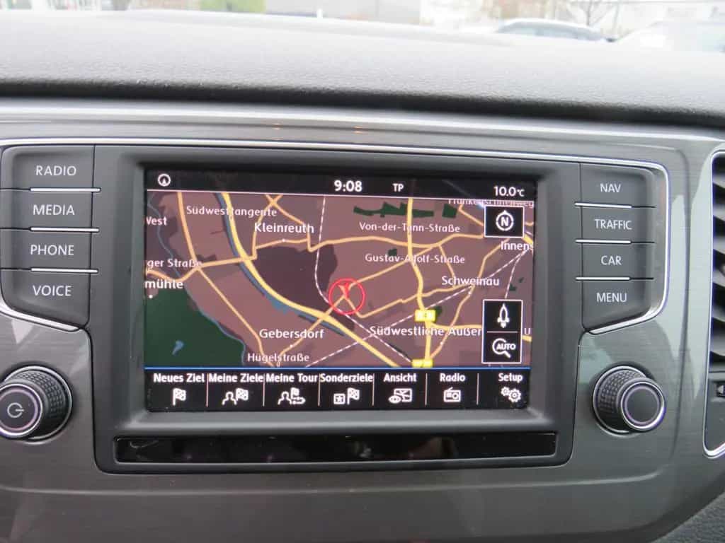 Volkswagen Golf Sportsvan VII Allstar*1.H+NAVI+TEMP+PDC* 08/2016-photo-20