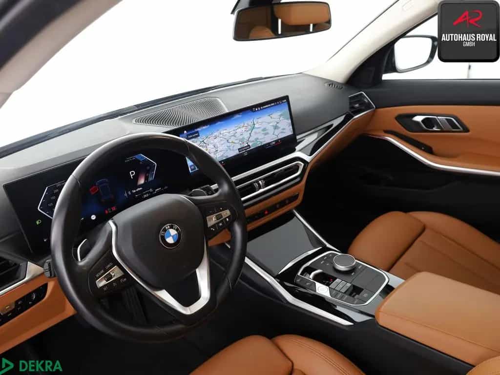 BMW 320 d T xDrive M SPORT 18Z KAMERA,1.HD,PANO,SH 07/2022-photo-8
