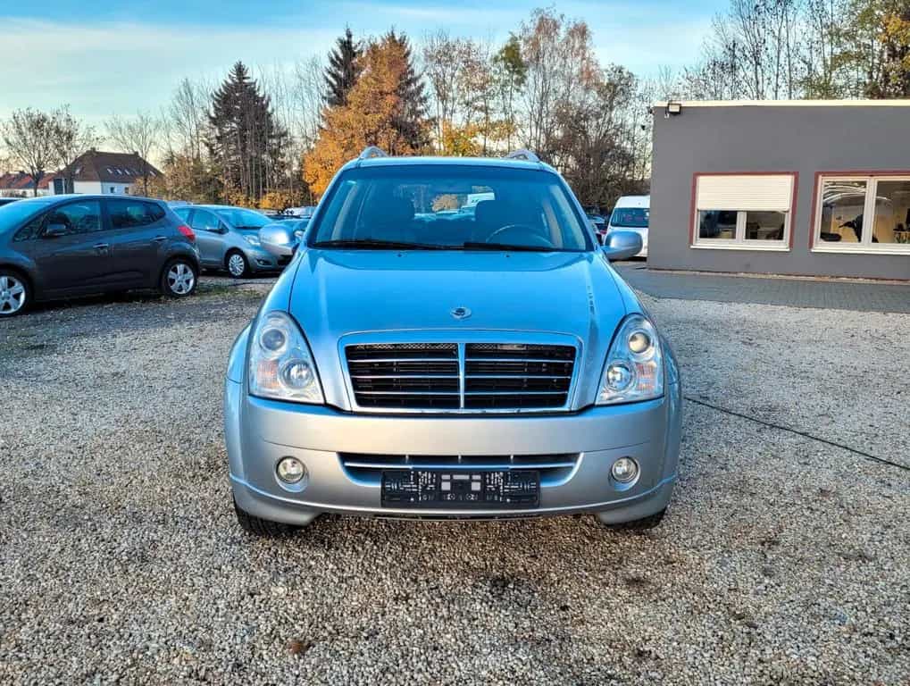 Ssangyong REXTON Rexton 270 Xdi*SZH*Klimaaut*Leder*AHK*LMF 10/2006-photo-8