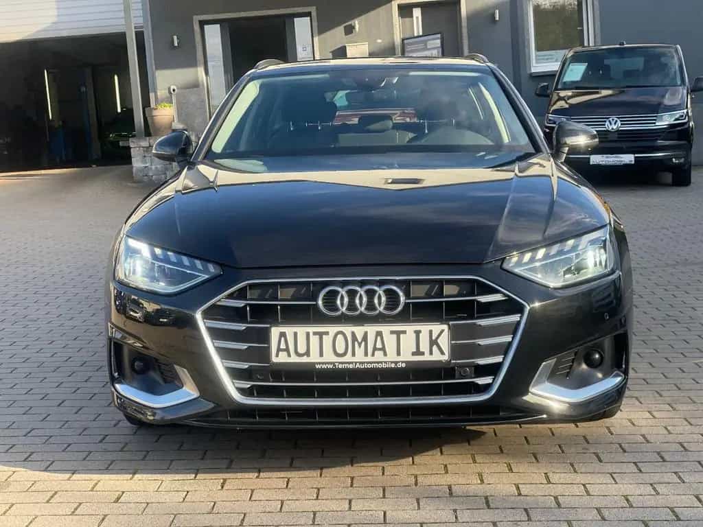 Audi A4 Avant 30 TDI advanced*8xFach*Navi*Ahk*1-Hand* 12/2020-photo-1