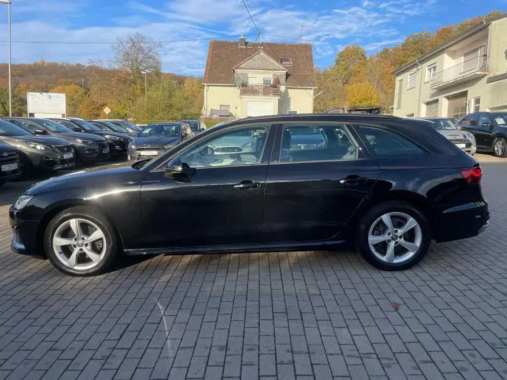 Audi A4 Avant 30 TDI advanced*8xFach*Navi*Ahk*1-Hand* 12/2020-photo-7