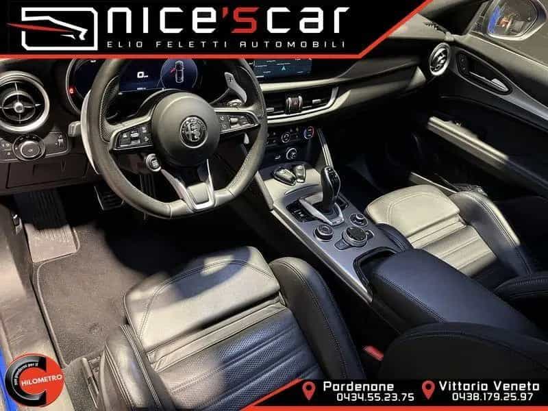Alfa Romeo Stelvio Stelvio 2.0 Turbo 280 CV AT8 05/2023-photo-4