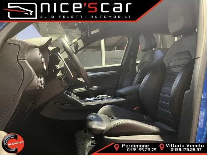 Alfa Romeo Stelvio Stelvio 2.0 Turbo 280 CV AT8 05/2023-photo-5