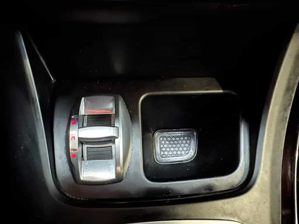 Alfa Romeo Giulietta Quadrifoglio Verde *Klima*Radio*PDC*BT 08/2011-photo-12