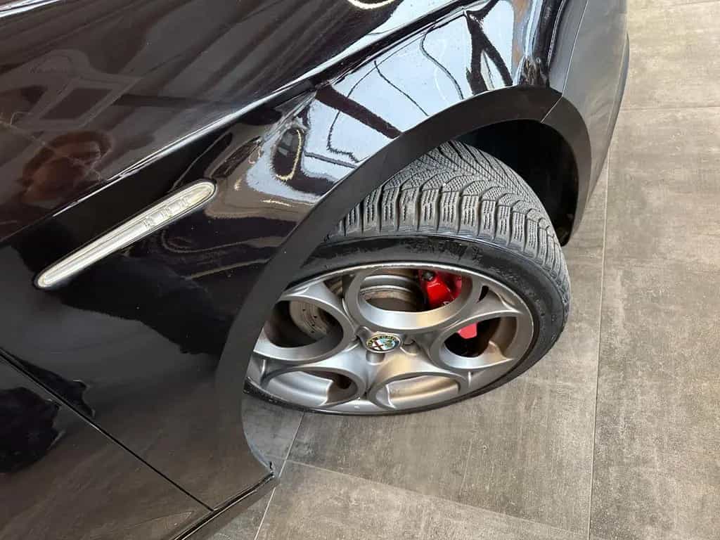 Alfa Romeo Giulietta Quadrifoglio Verde *Klima*Radio*PDC*BT 08/2011-photo-44
