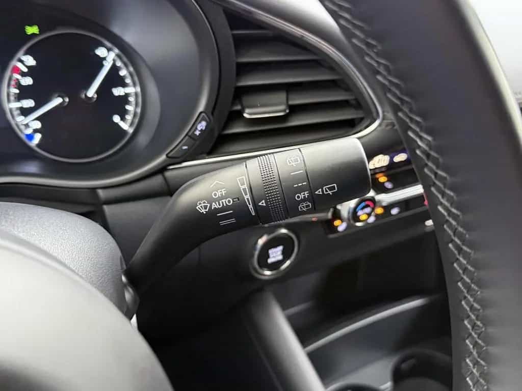 Mazda 3 2.0 e-SkyActiv-X M Hybrid 186 Luxury Leder | B 07/2021-photo-22