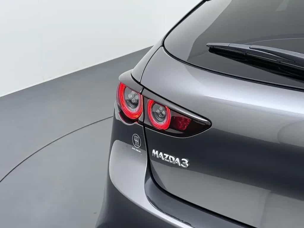 Mazda 3 2.0 e-SkyActiv-X M Hybrid 186 Luxury Leder | B 07/2021-photo-7