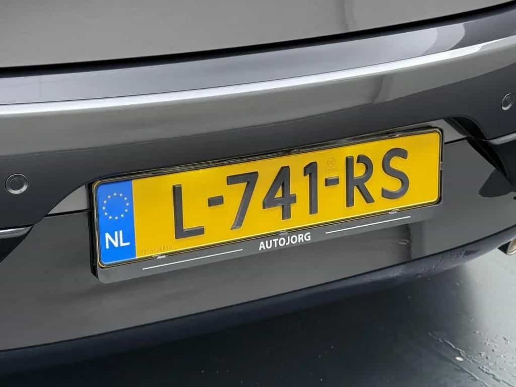 Mazda 3 2.0 e-SkyActiv-X M Hybrid 186 Luxury Leder | B 07/2021-photo-8