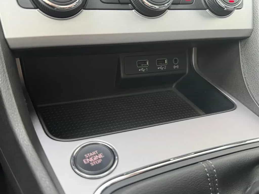 Seat Leon ST XCELLENCE 1.4 TSI LED/AHK/PANO/KAMERA 07/2018-photo-19