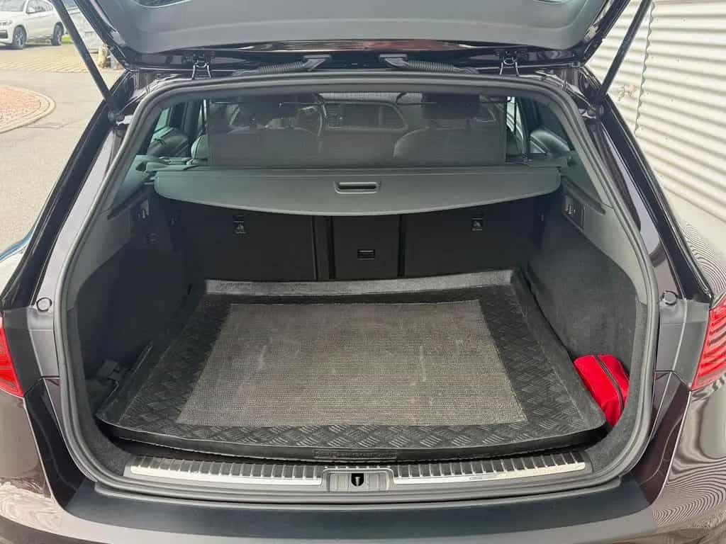 Seat Leon ST XCELLENCE 1.4 TSI LED/AHK/PANO/KAMERA 07/2018-photo-9