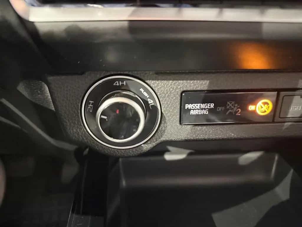Isuzu D-Max LS 1.9 TD Double Cab 4WD LSE Apple CarPlay 11/2022-photo-12