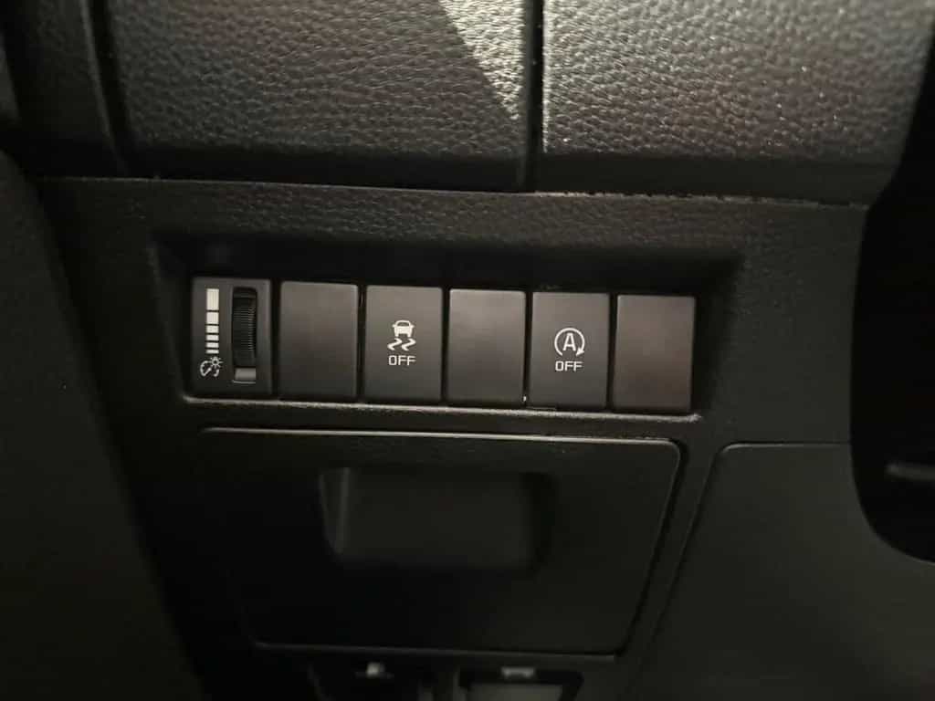 Isuzu D-Max LS 1.9 TD Double Cab 4WD LSE Apple CarPlay 11/2022-photo-17