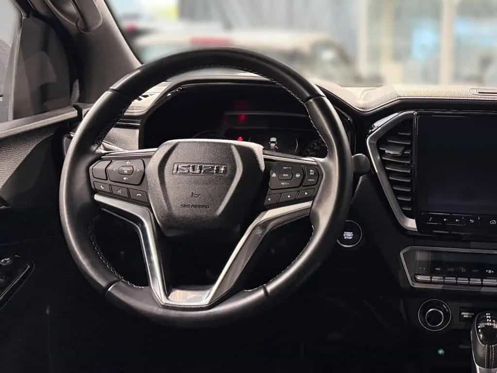 Isuzu D-Max LS 1.9 TD Double Cab 4WD LSE Apple CarPlay 11/2022-photo-8
