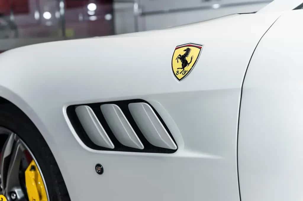 Ferrari GTC4 Lusso 6.3 V12 DCT 08/2018-photo-12