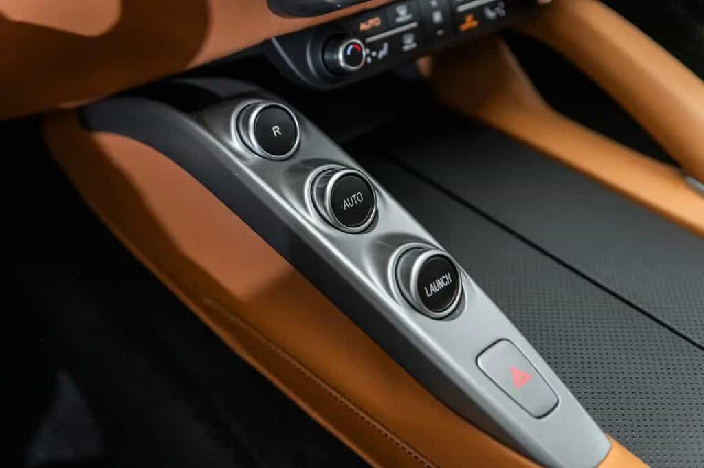 Ferrari GTC4 Lusso 6.3 V12 DCT 08/2018-photo-28