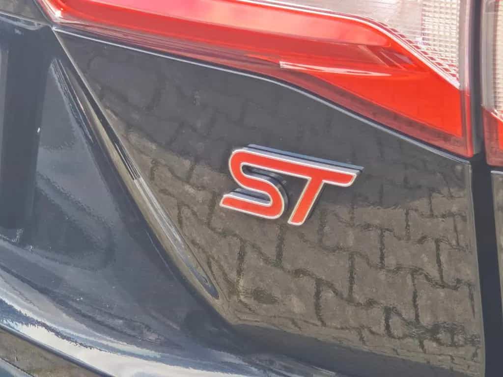 Ford Focus Turnier ST 280PS NAVI+SHZ+LED+APP+RFK+ 11/2021-photo-9