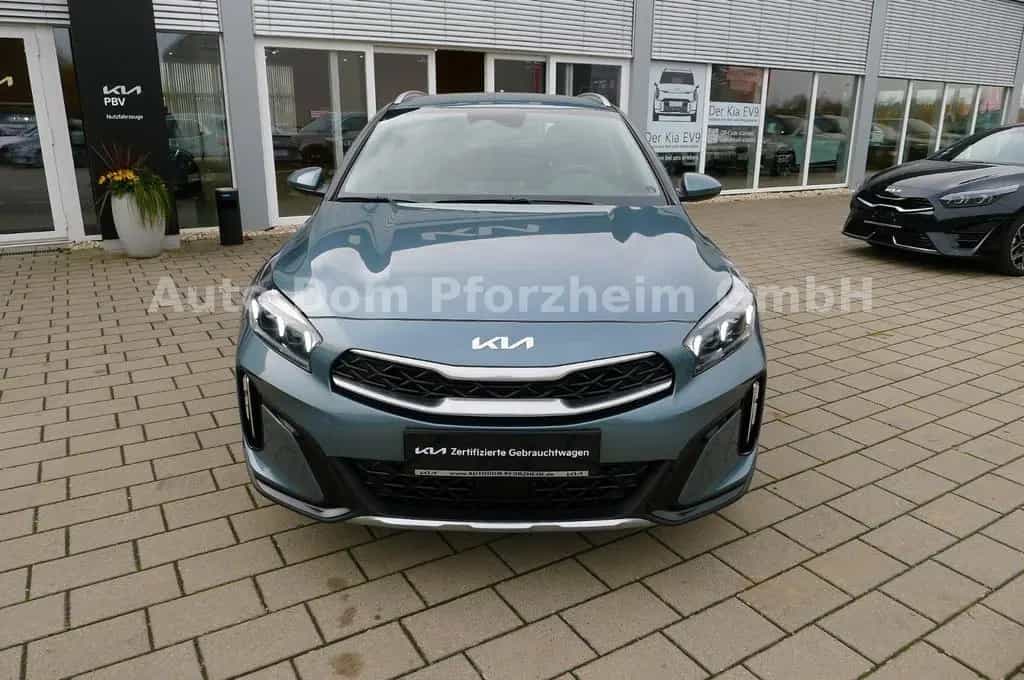 Kia XCeed 1.5 T-GDI DCT Vision + Komfort-Paket/NAVI 09/2024-photo-1