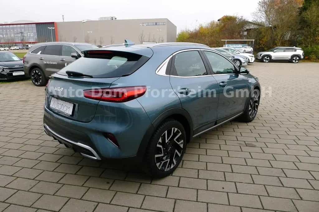 Kia XCeed 1.5 T-GDI DCT Vision + Komfort-Paket/NAVI 09/2024-photo-3