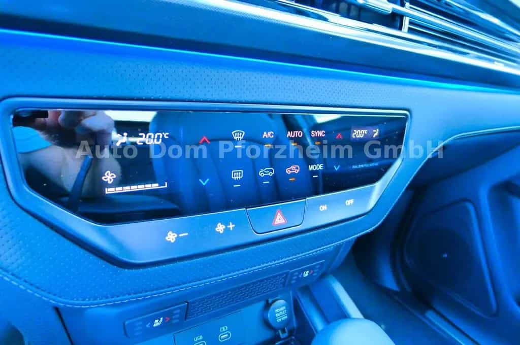 KGM Musso Grand KHAN 2.2D 1/100 AWD AT AHK null-photo-16