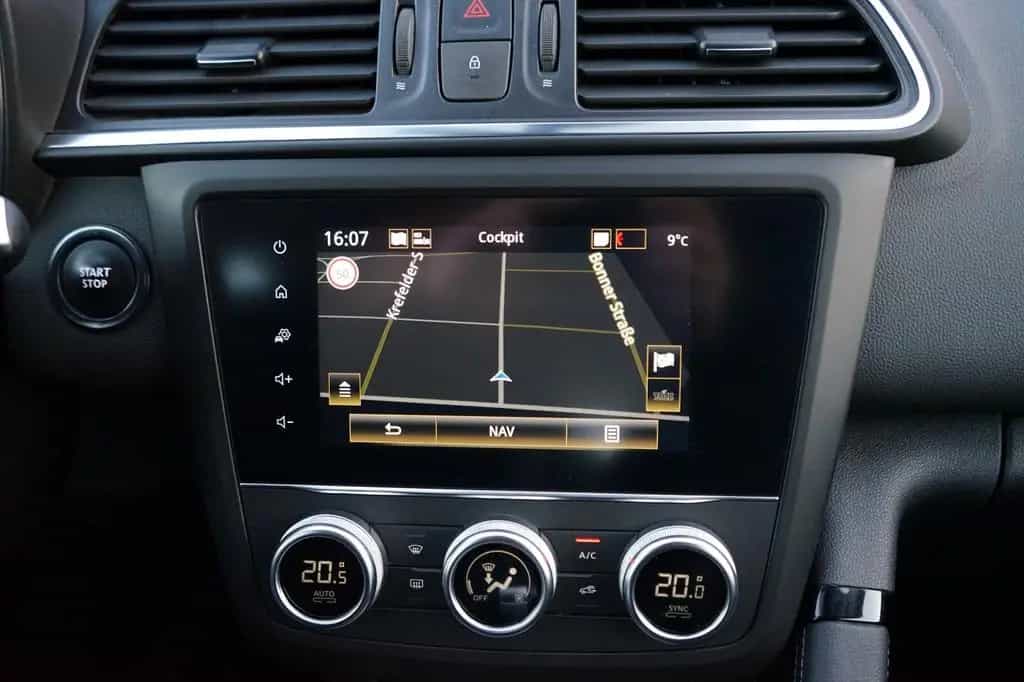 Renault Kadjar TCe 140 EDC GPF Limited 04/2019-photo-12