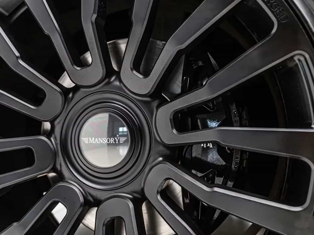 Rolls-Royce Cullinan Black Badge*MANSORY*Starlight*R24 01/2022-photo-15