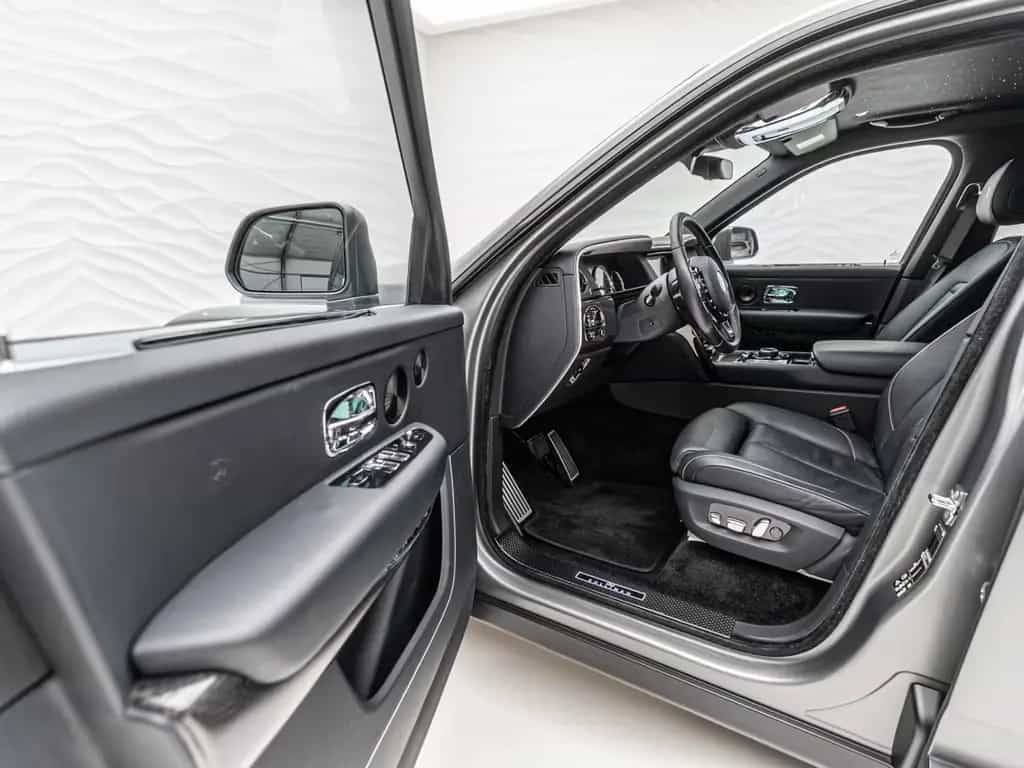 Rolls-Royce Cullinan Black Badge*MANSORY*Starlight*R24 01/2022-photo-16