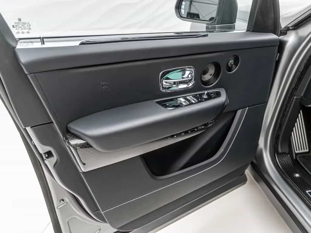 Rolls-Royce Cullinan Black Badge*MANSORY*Starlight*R24 01/2022-photo-17