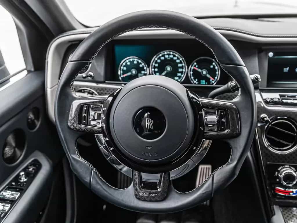 Rolls-Royce Cullinan Black Badge*MANSORY*Starlight*R24 01/2022-photo-24