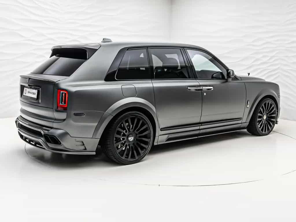 Rolls-Royce Cullinan Black Badge*MANSORY*Starlight*R24 01/2022-photo-5