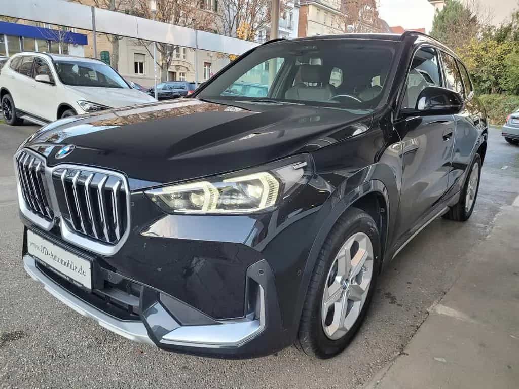 BMW X1 18 d sDrive xLine/Leder/Panodach/Headup/AHK 11/2022-photo-1