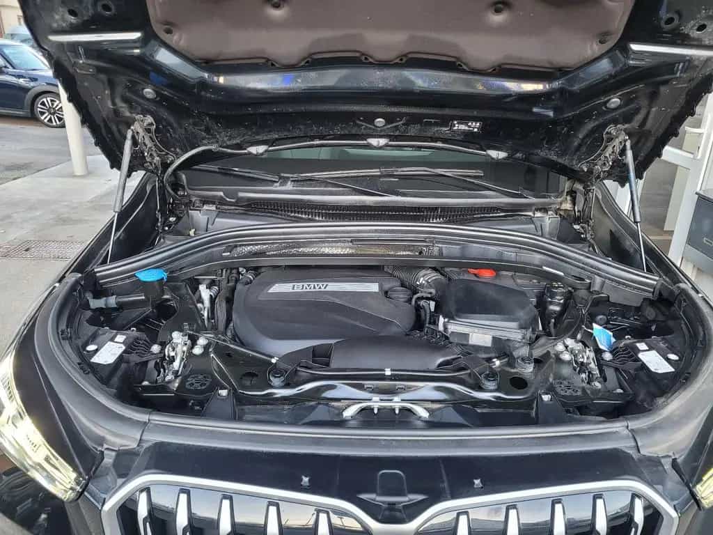 BMW X1 18 d sDrive xLine/Leder/Panodach/Headup/AHK 11/2022-photo-13