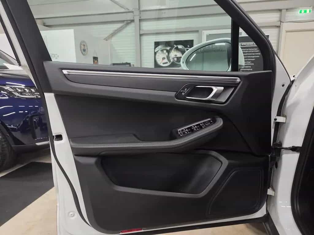 Porsche Macan /20Zoll/2.Hand/Park-Assistent/*430€ 05/2021-photo-19