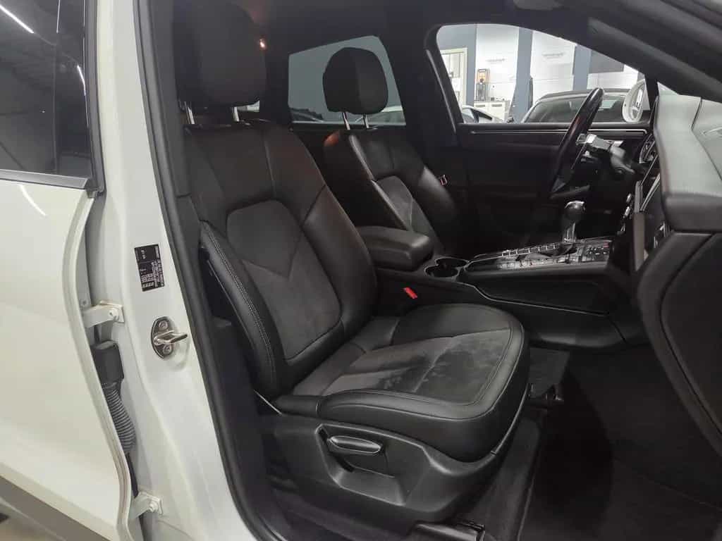 Porsche Macan /20Zoll/2.Hand/Park-Assistent/*430€ 05/2021-photo-28