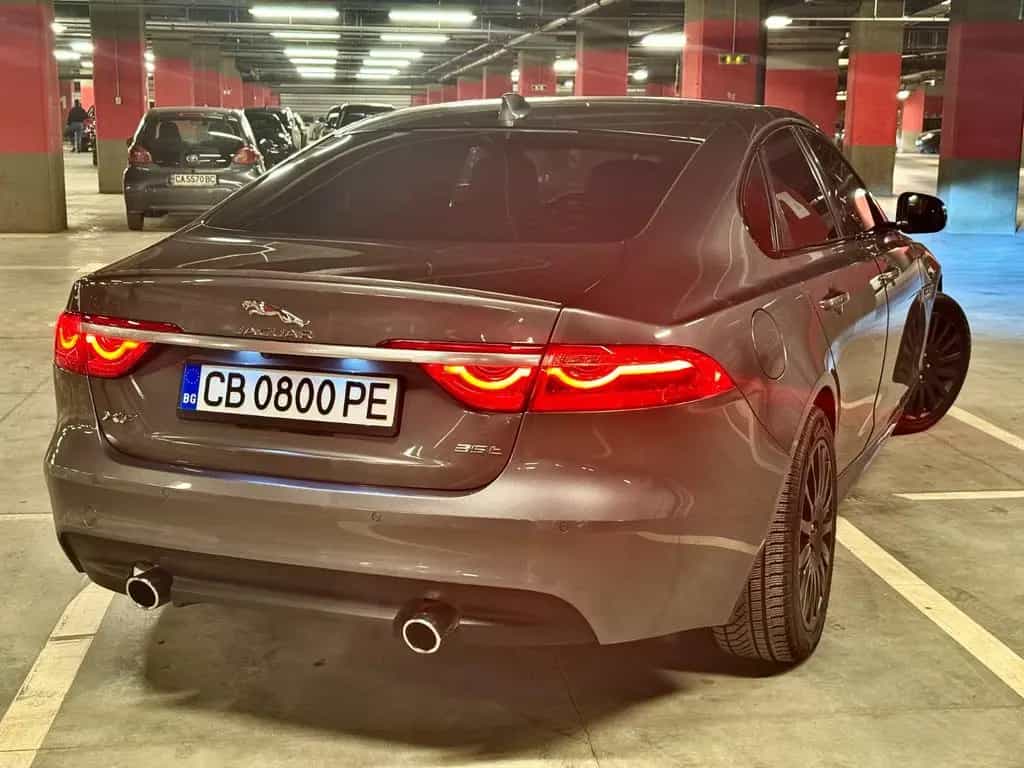 Jaguar XF 35t 340PS R-Sport Automatik R-Sport 09/2016-photo-3