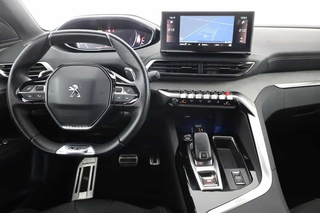 Peugeot 3008 GT 1.2 PureTech 130 Aut. LED ACC Navi 03/2023-photo-9