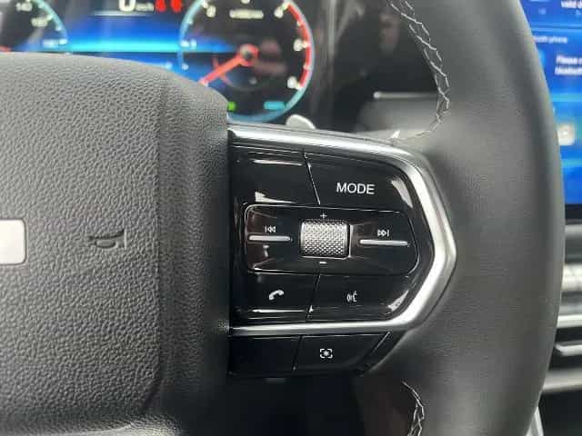 Foton 4 PickUp DoKa 4WD - Heckklappe mit Trittbrett null-photo-11